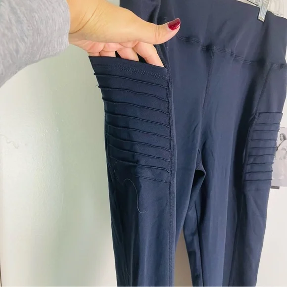 Kendall+ Kylie NWOT WOMEN'S LEGGING PANTS SZ LARGE. - Picture 9 of 14